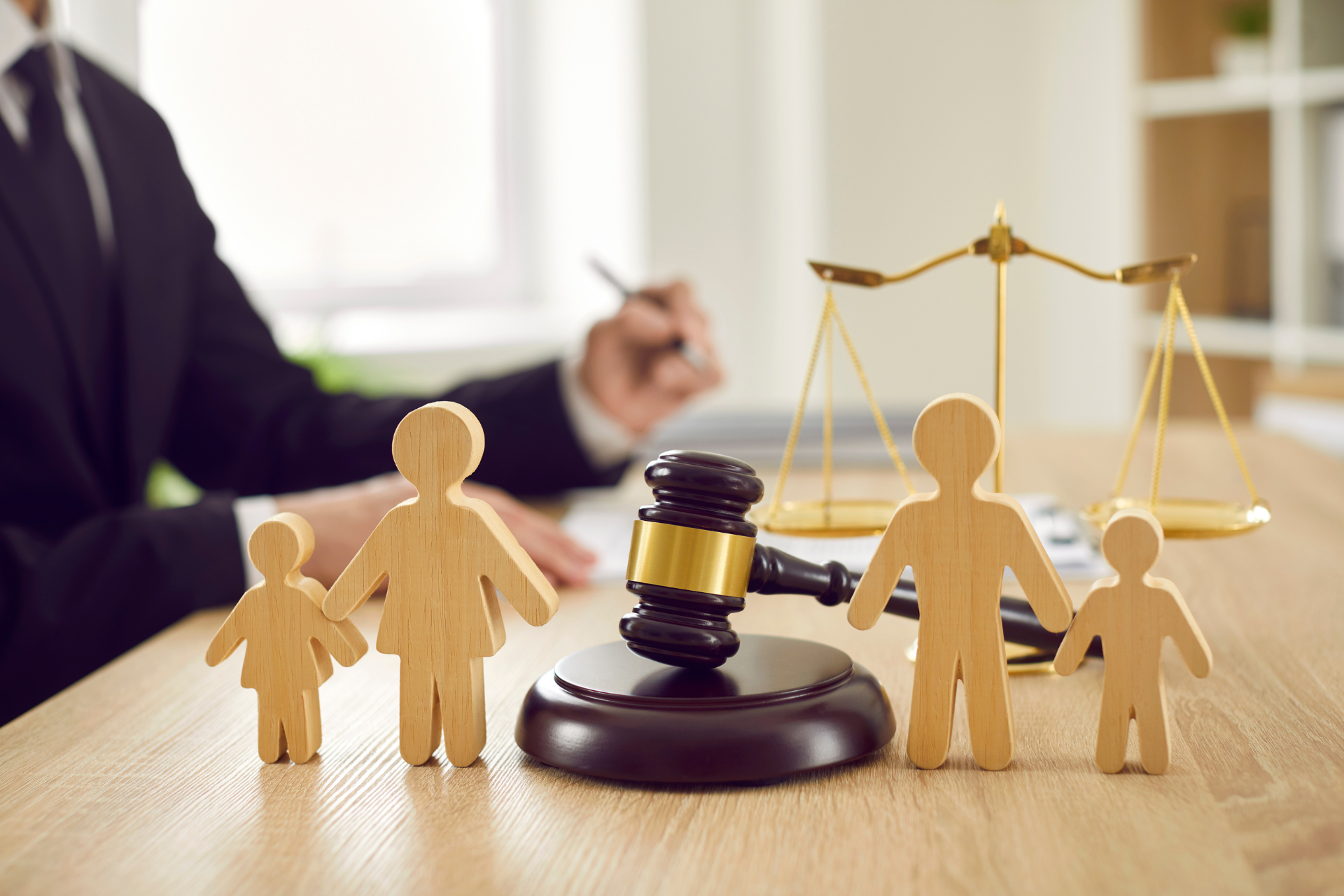 Avoiding Litigation: The Benefits of Divorce Mediation